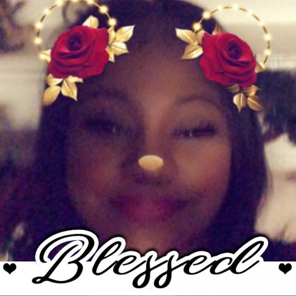 Meet your Posher, Kim - Picture 1 of 1